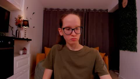 Snapshot of lynettebails chatting on 02.23.25 Sara online show from 02.23.25