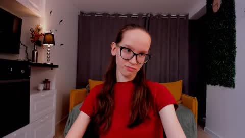 Snapshot of lynettebails chatting on 02.26.25 Sara online show from 02.26.25