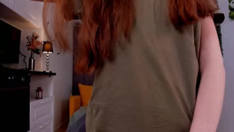 Snapshot of lynettebails chatting on 03.06.25 Sara online show from 03.06.25