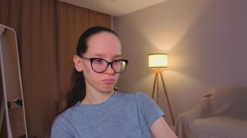 Snapshot of lynettebails chatting on 02.02.26 Sara online show from 02.02.26