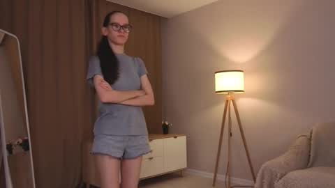 Snapshot of lynettebails chatting on 02.08.26 Sara online show from 02.08.26