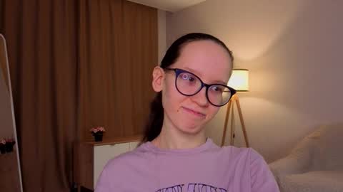 Snapshot of lynettebails chatting on 03.14.26 Sara online show from 03.14.26