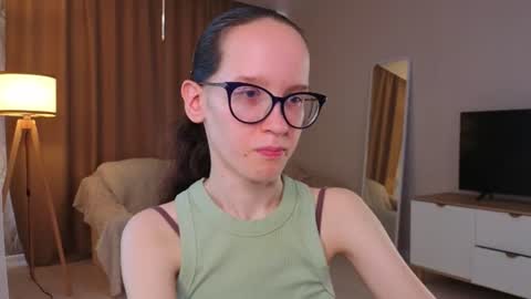 Snapshot of lynettebails chatting on 07.02.26 Sara online show from 07.02.26