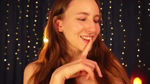 Snapshot of lynn_feline chatting on 02.04.25 Lynn online show from 02.04.25