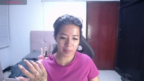 Snapshot of lynn_turner_ chatting on 06.10.26 lynn_turner_ online show from 06.10.26