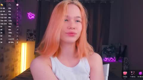 Cozy Lynns room online show from 02.20.26