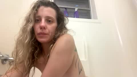 lynnthomas5 online show from 02.22.26