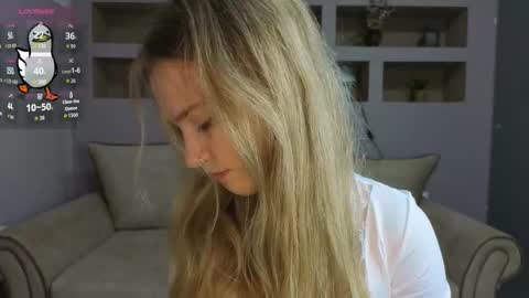 Lynn online show from 11.09.25