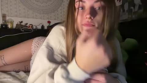 lynnxadams online show from 07.23.26