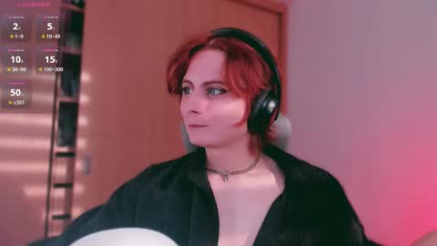 Lyodass online show from 02.18.25