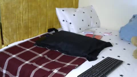 Lyra online show from 09.16.25