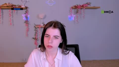 Snapshot of lyra_desire chatting on 05.21.26 lyra_desire online show from 05.21.26