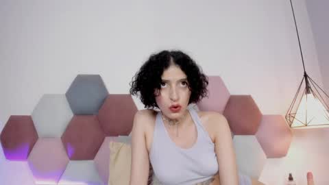 Lyravendrell online show from 04.09.26