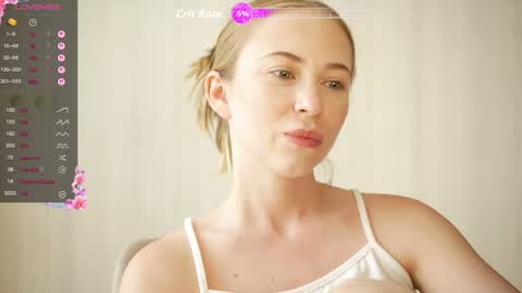 Snapshot of lysii_astra chatting on 06.29.26 Liza online show from 06.29.26
