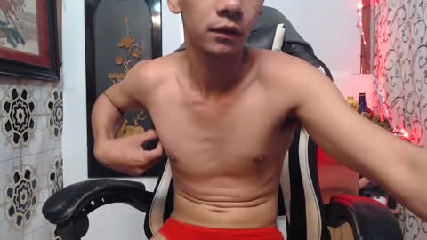 Snapshot of lyubovmoya3 chatting on 12.07.24 SWEETPINOY online show from 12.07.24