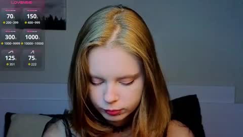 Snapshot of lyucy chatting on 08.07.26 Julie online show from 08.07.26
