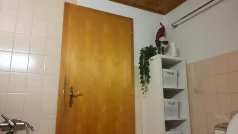 Fucklover online show from 12.27.24