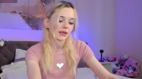 Snapshot of m1m1_angels chatting on 04.08.26 Mimi GTM1 0200am-0945am Mon Tue Wed Thu Fri online show from 04.08.26