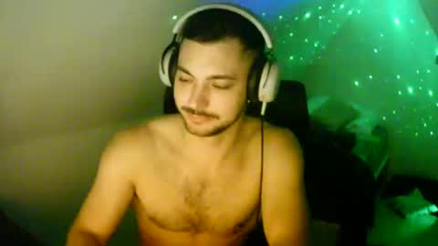 Snapshot of m1recevierrr chatting on 12.27.24 m1recevierrr online show from 12.27.24