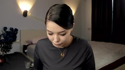 Snapshot of m1sss1nfull chatting on 04.04.26 Melissa online show from 04.04.26