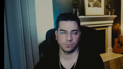 Snapshot of m4ck764561 chatting on 09.16.25 m4ck online show from 09.16.25