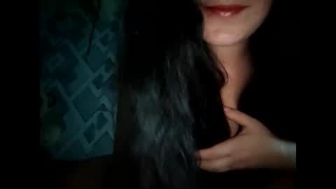 m8437769 online show from 10.23.25