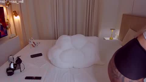 Mary online show from 02.13.26