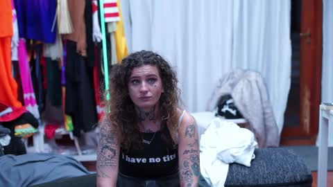 Mac Troy online show from 02.10.25