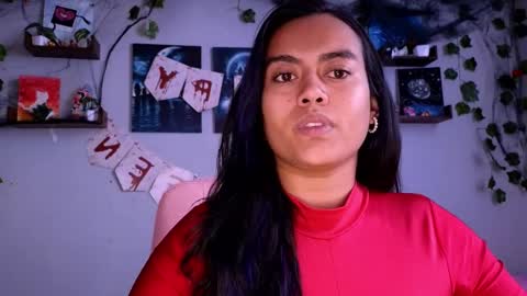 Snapshot of macey_hairy chatting on 10.27.25 Macey Elliot Modelo Independiente online show from 10.27.25