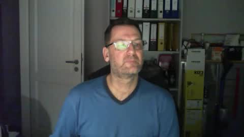 Snapshot of macfly67 chatting on 03.18.26 macfly67 online show from 03.18.26