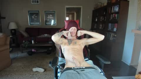 Snapshot of machinecumkelly69 chatting on 02.01.25 machinecumkelly69 online show from 02.01.25