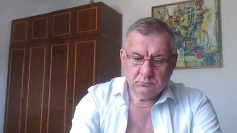 Macho online show from 09.17.25