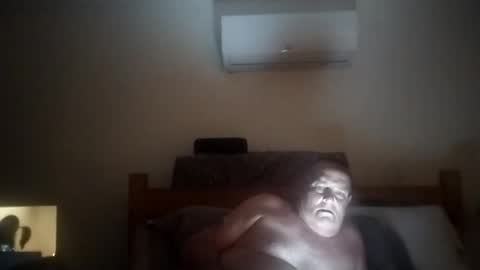 mack9875 online show from 10.18.25