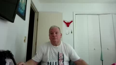 mackdocc001 online show from 11.28.25