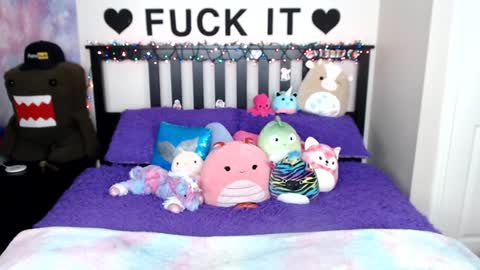 Mackenzie Wolfe online show from 12.20.24