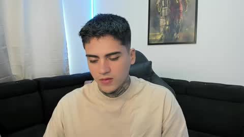 max online show from 02.04.25