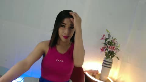 madalina1992 online show from 02.12.25