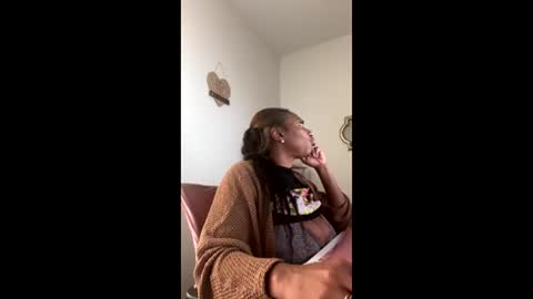 madam_glam online show from 02.19.26