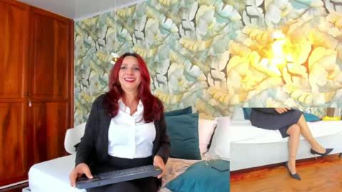 Snapshot of madame_angelic_1 chatting on 06.05.26 Madam Angelic online show from 06.05.26