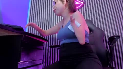 Madame online show from 06.18.26