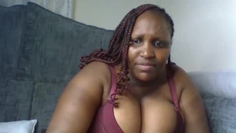 madame_pleasure40 online show from 05.17.26