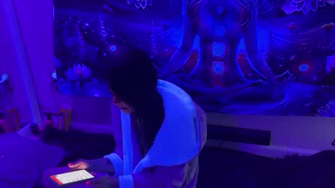 Snapshot of madamglowhole chatting on 02.23.25 madamglowhole online show from 02.23.25