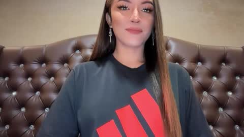 Snapshot of madammistressdominatrixxx chatting on 01.07.26 Alison Kloss online show from 01.07.26