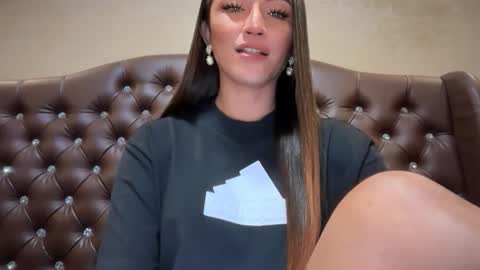 Snapshot of madammistressdominatrixxx chatting on 01.10.26 Alison Kloss online show from 01.10.26