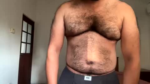 Snapshot of madbuz02 chatting on 01.06.25 madbuz02 online show from 01.06.25