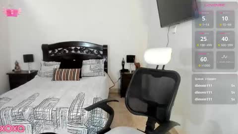 Maddie  online show from 02.10.26