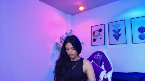 Snapshot of maddie_t18 chatting on 03.19.26 maddie_t18 online show from 03.19.26