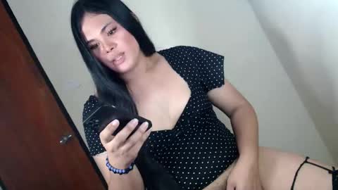 Snapshot of maddiejackson chatting on 04.10.26 Im ZY DONT FORGET TO FOLLOW ME - online show from 04.10.26