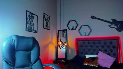 Maddie online show from 03.05.25