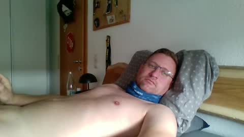 Snapshot of maddin8891 chatting on 10.31.25 Maddin online show from 10.31.25